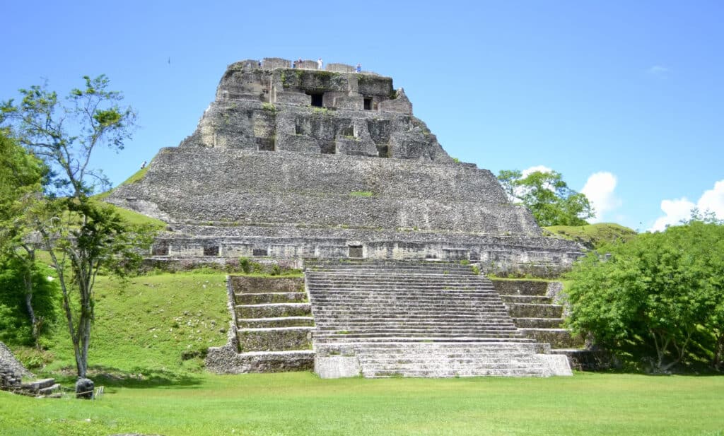 Maya ruins of xunantunich