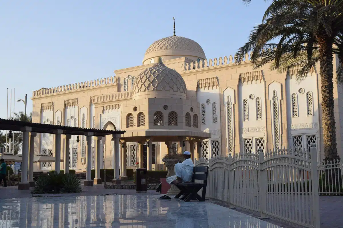 Jumeirah Mosque - Top 10 Best Places to Visit in Dubai