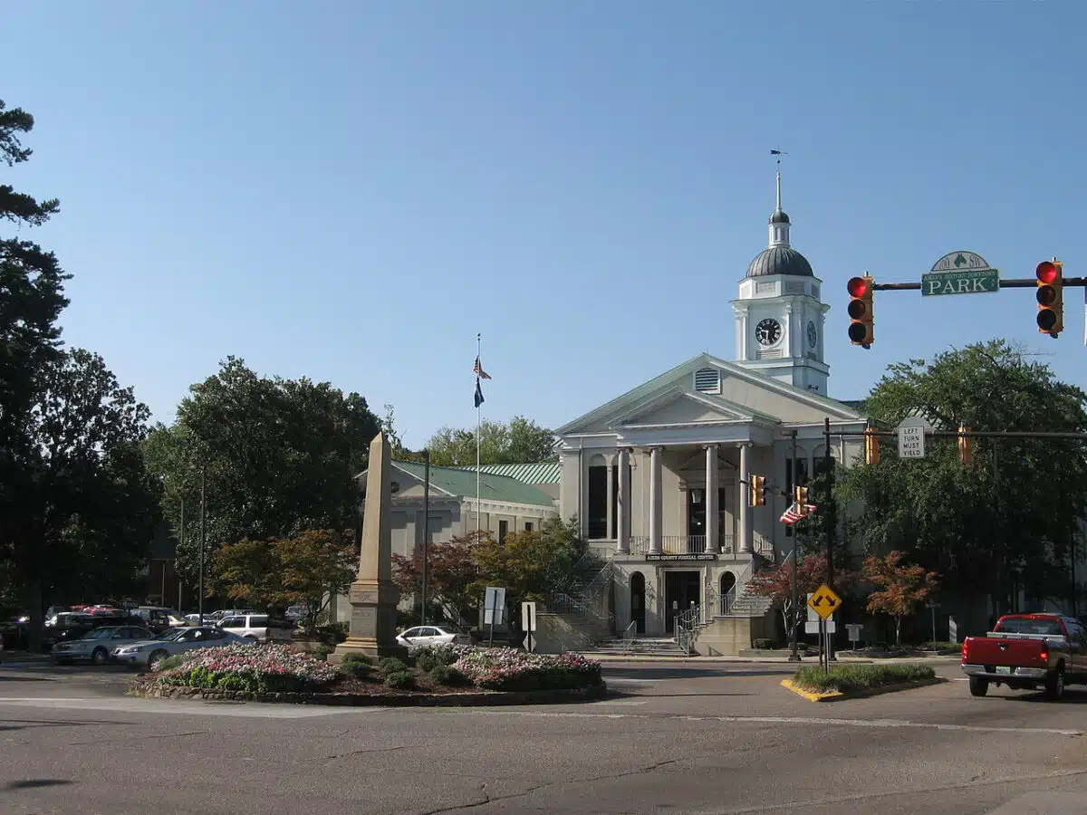 Aiken County Courthouse - Best Places to Live in South Carolina
