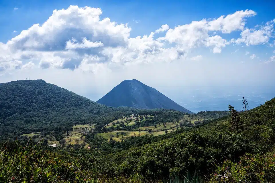 Volcano Izalco - El Salvador Mountains