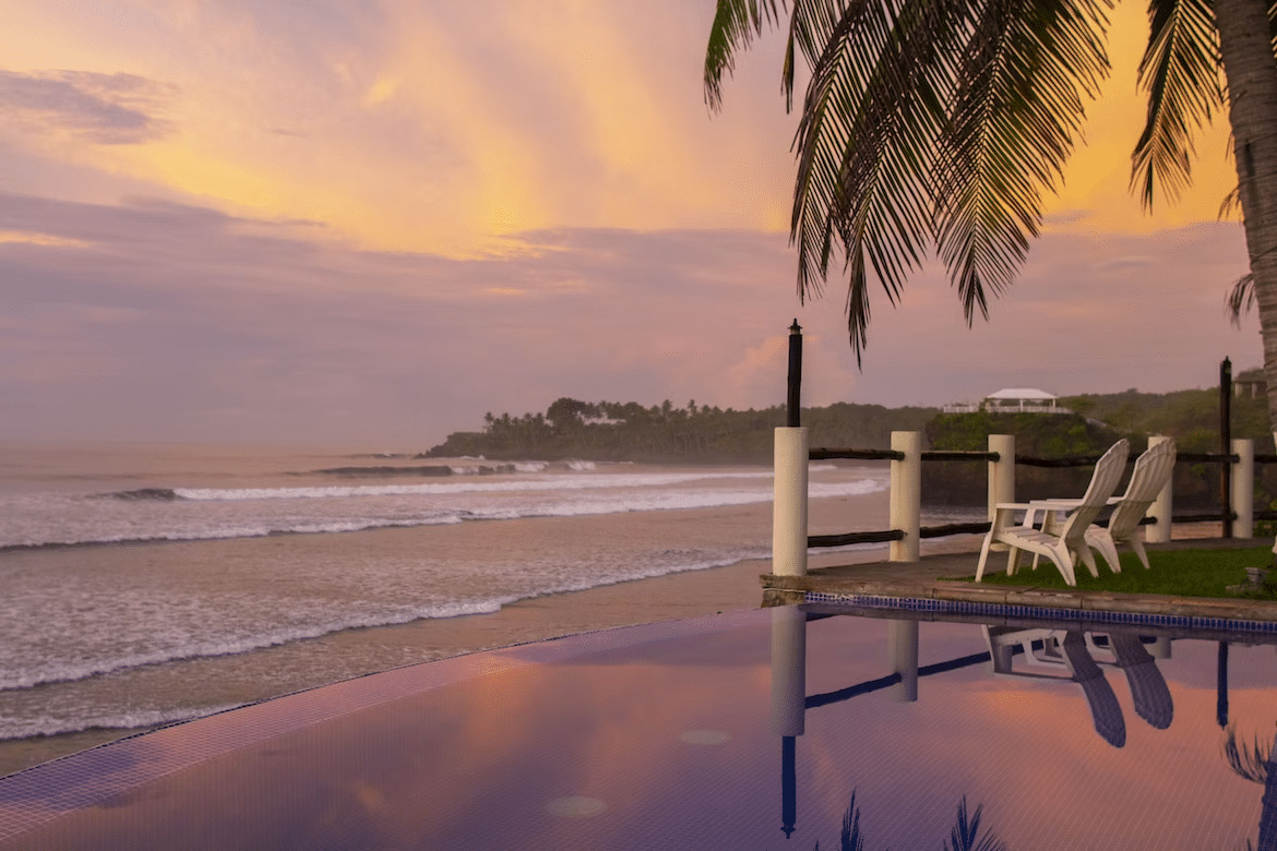 Beach Hotel in El Salvador