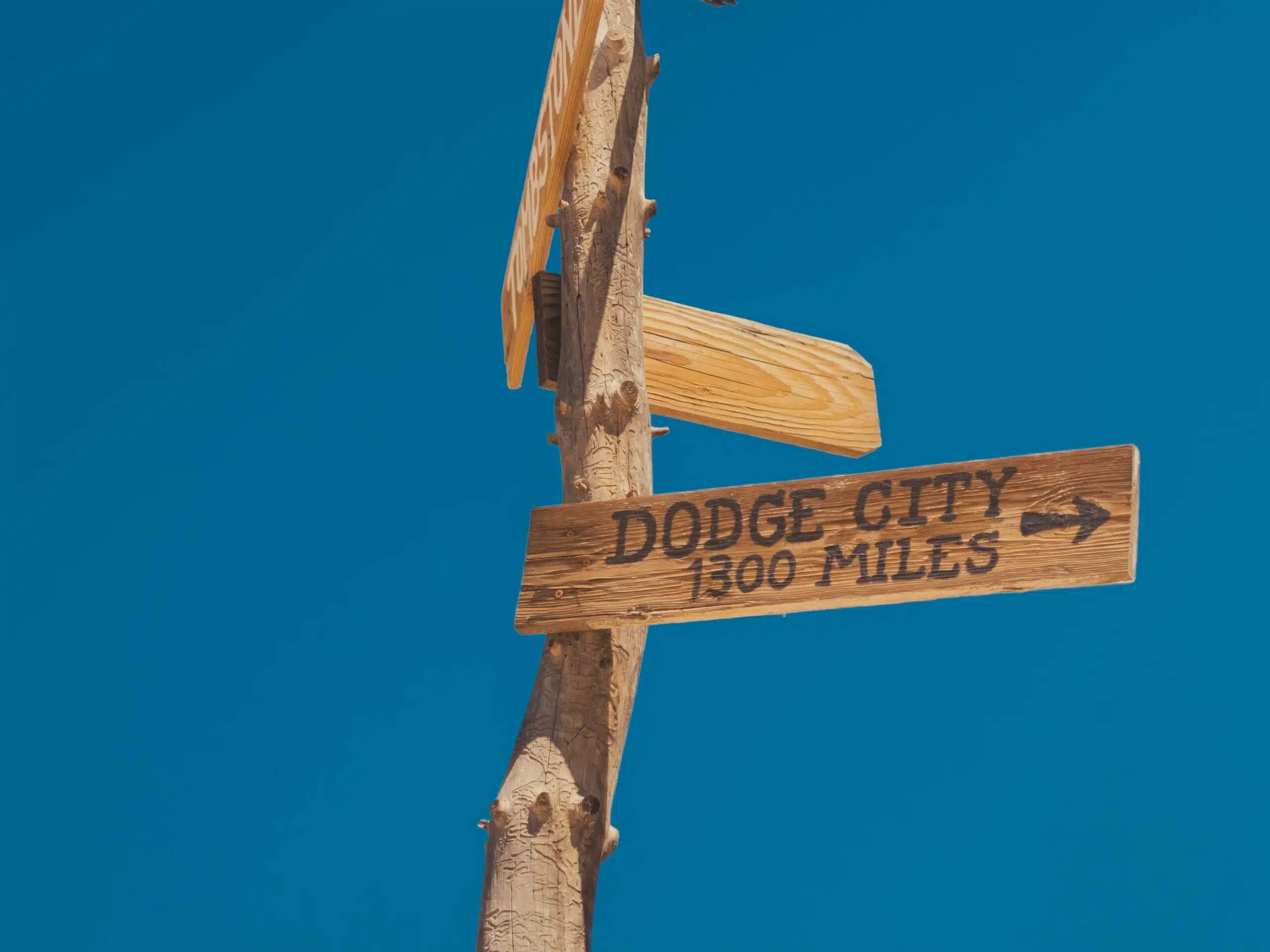 A sign to Dodge City