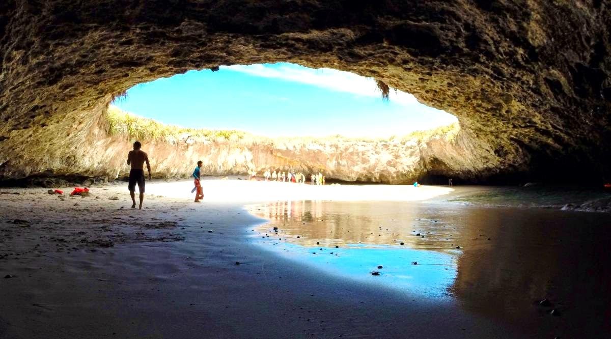 Hidden Beach (Playa del Amor), Mexico