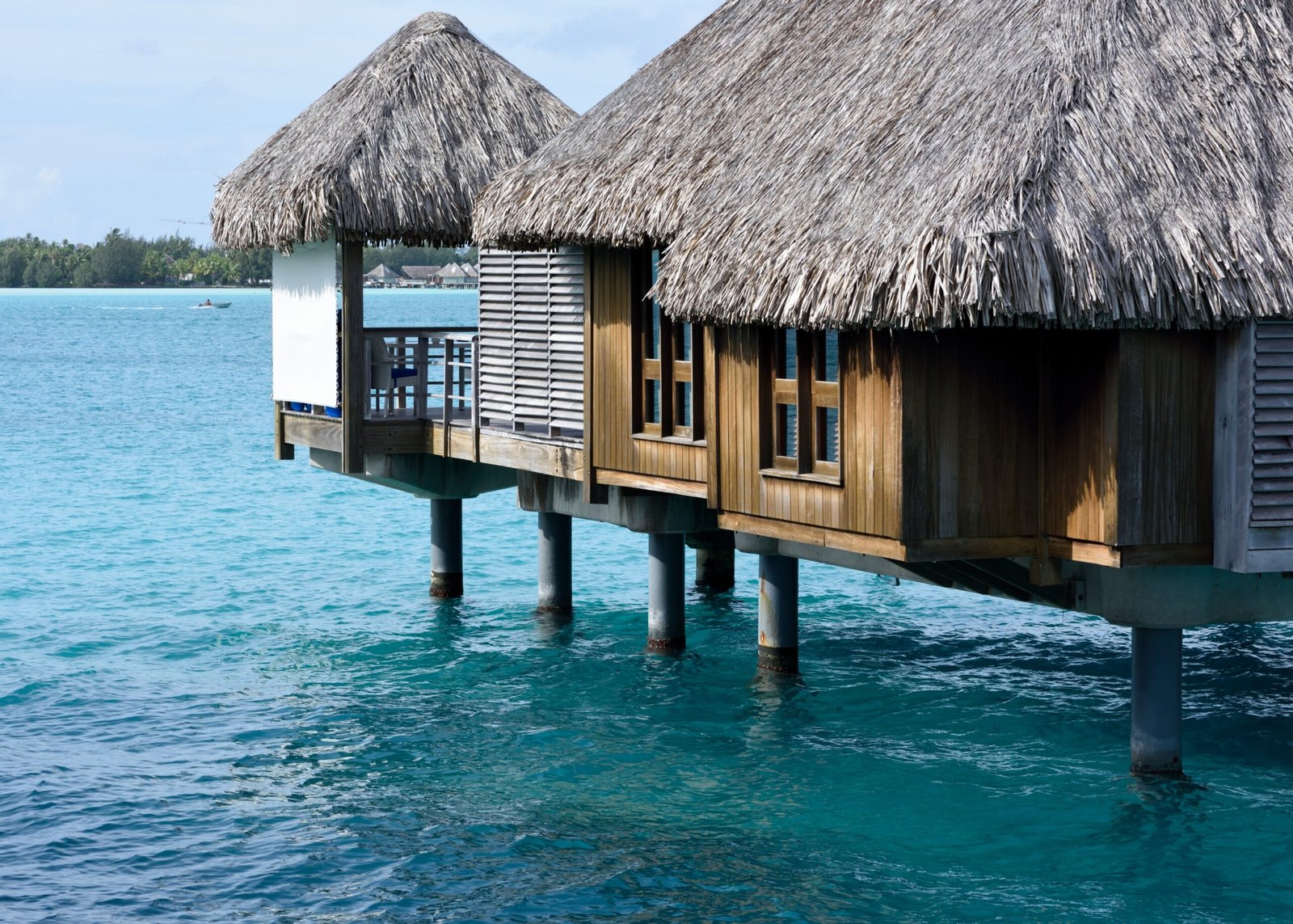Overwater Bungalows: Intimate Seascapes