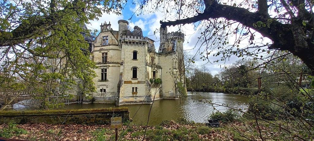 Château de la Mothe-Chandeniers, France