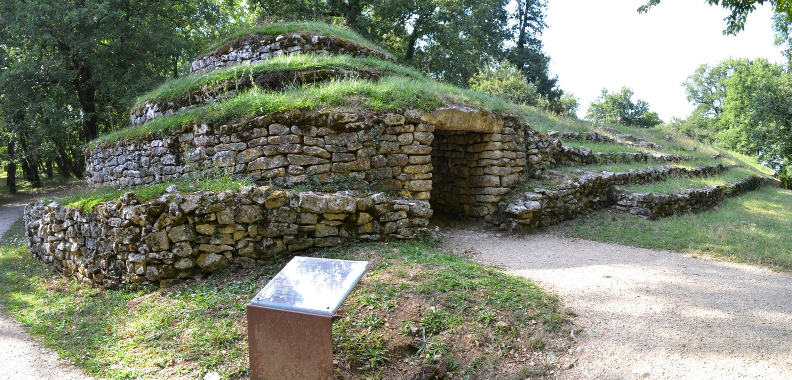 Tumulus of Bougon, France