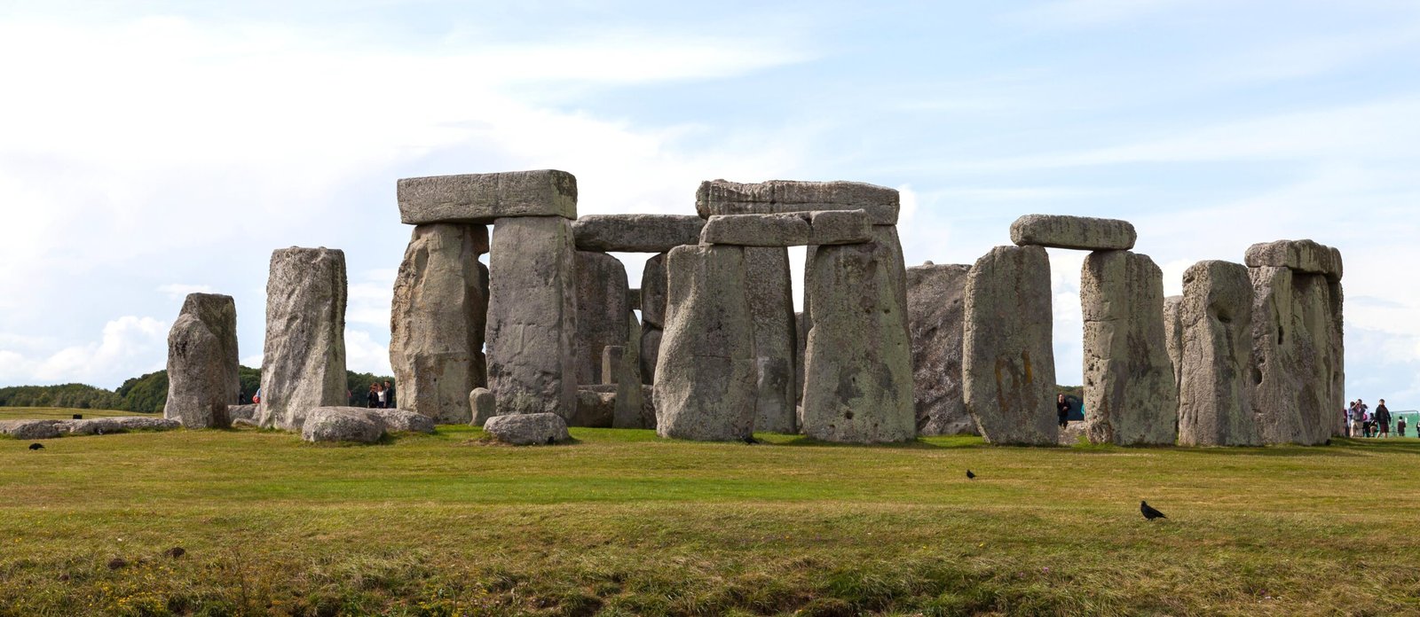 Stonehenge: England's Enigmatic Array of Stones