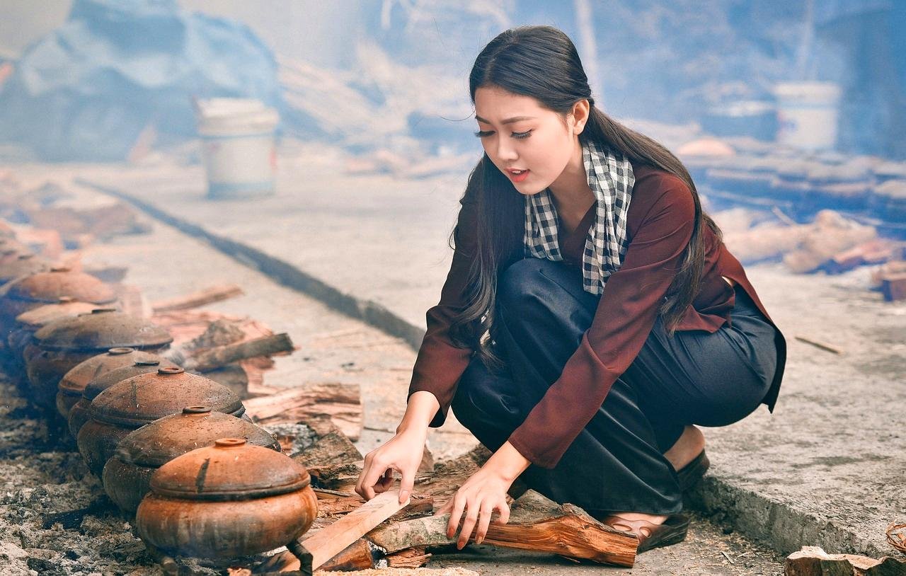 Observe Traditional Cooking Methods