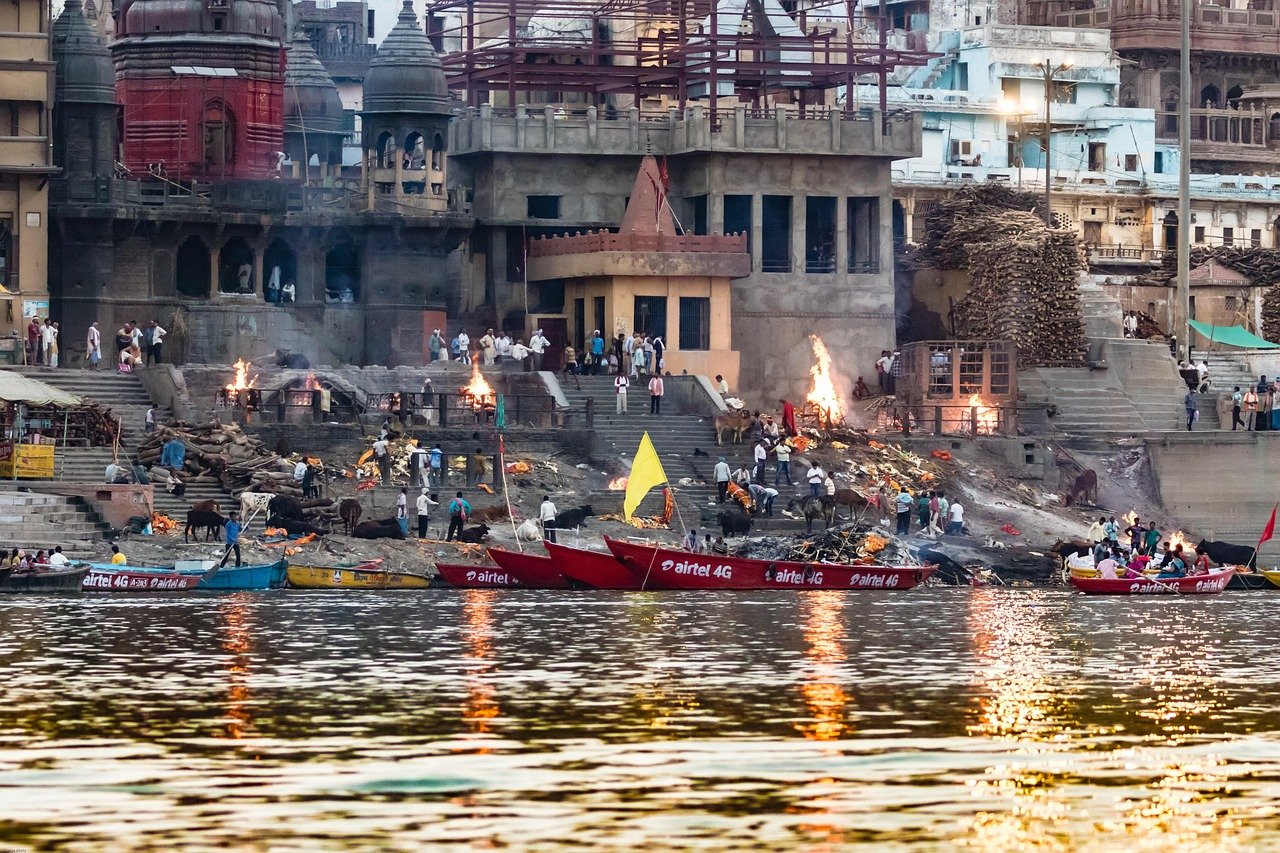 Varanasi: Myths, Chaos, and the Truth Behind India’s City of Death