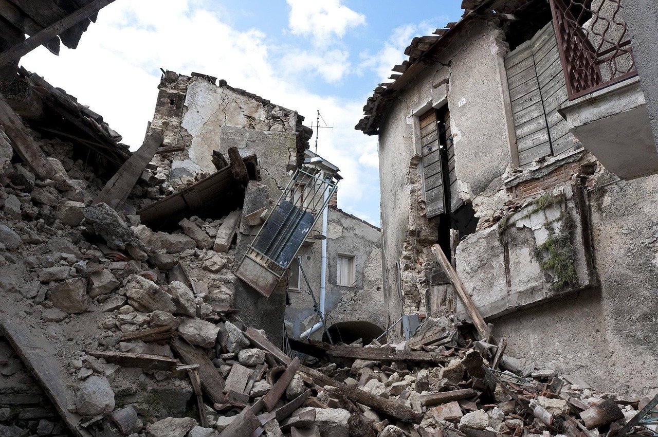 Top 5 Countries Hit by Earthquakes, 3 Nations with Little Seismic Risk