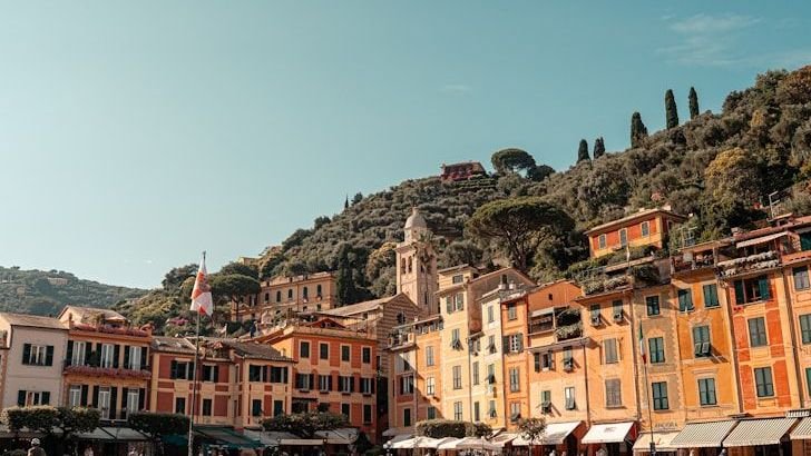 31 Europe Tours Americans Regret Booking in 2025 (Hidden Surcharges)