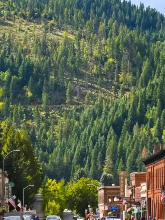 America&rsquo;s Most Beautiful Hidden Towns Hardly Anyone Talks About