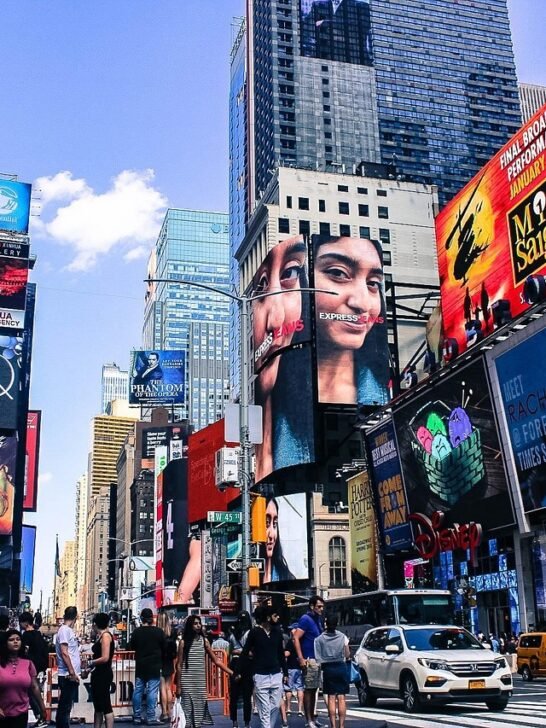 15 &ldquo;Must-See&rdquo; Tourist Spots Travelers Say They&rsquo;ll Never Return To