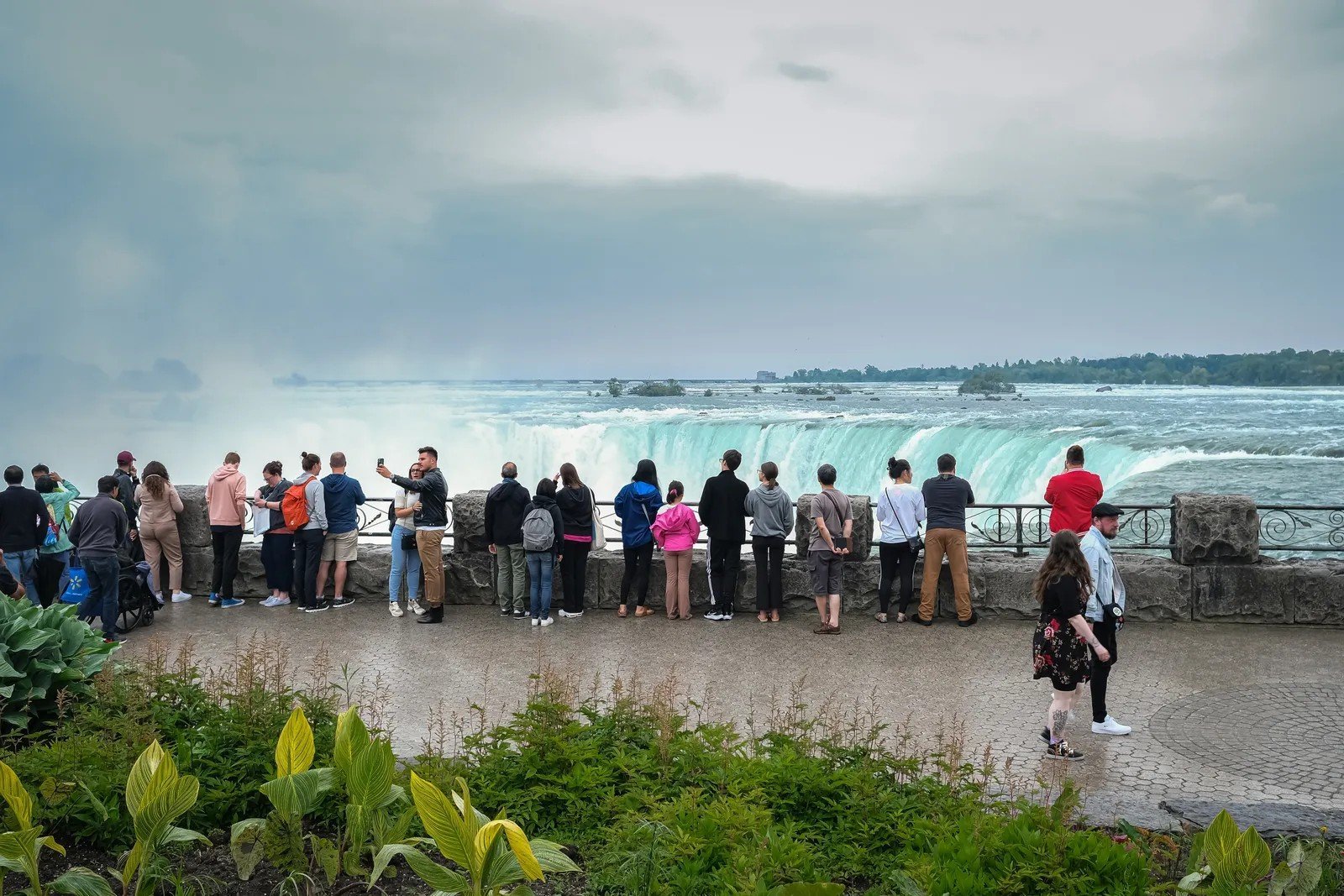 7. Niagara Falls, American Side (Image Credits: Shutterstock)