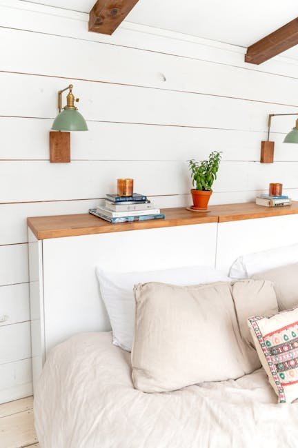 4. Shiplap on Every Wall (Image Credits: Pexels)