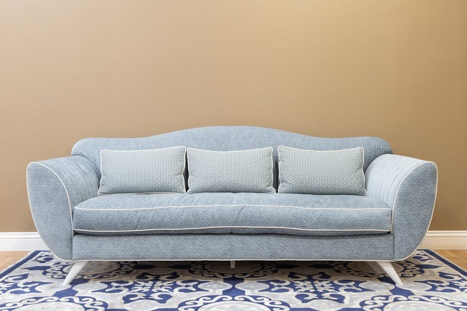 9. Oversized Bubble or Cloud Sofas (Image Credits: Pexels)