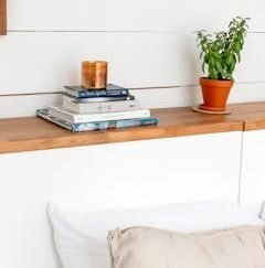 The 21 Tacky Decor Items Sitting in Your Living Room Right Now That Interior Designers Secretly Judge