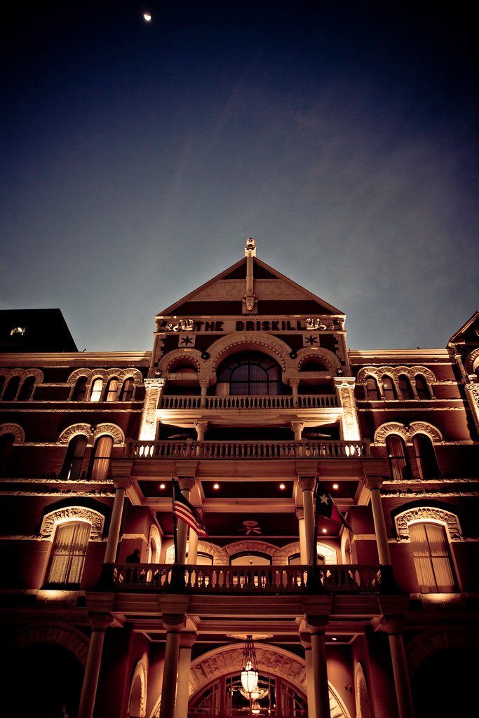 10. The Driskill Hotel - Austin, Texas (Dave Newman (newmanchu), Flickr, CC BY 2.0)