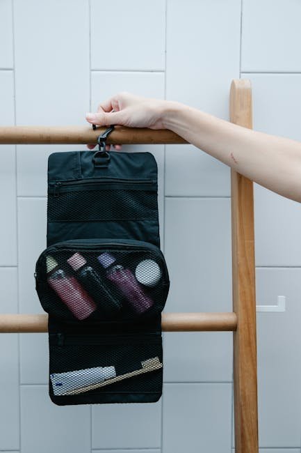 28. Organize Toiletries by Category in Clear Bags (Image Credits: Pexels)