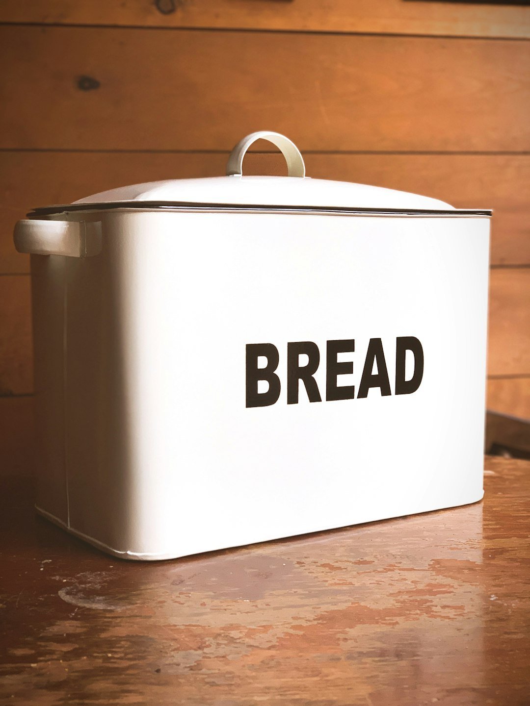 13. The Aluminum Bread Box (Image Credits: Unsplash)