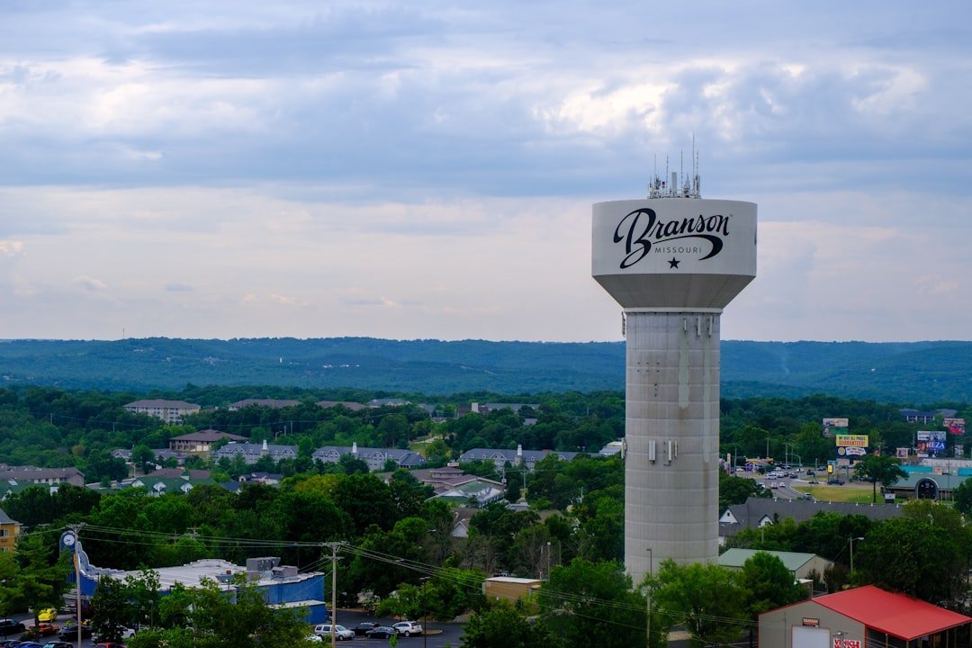 #4 - Branson, Missouri (Image Credits: Unsplash)
