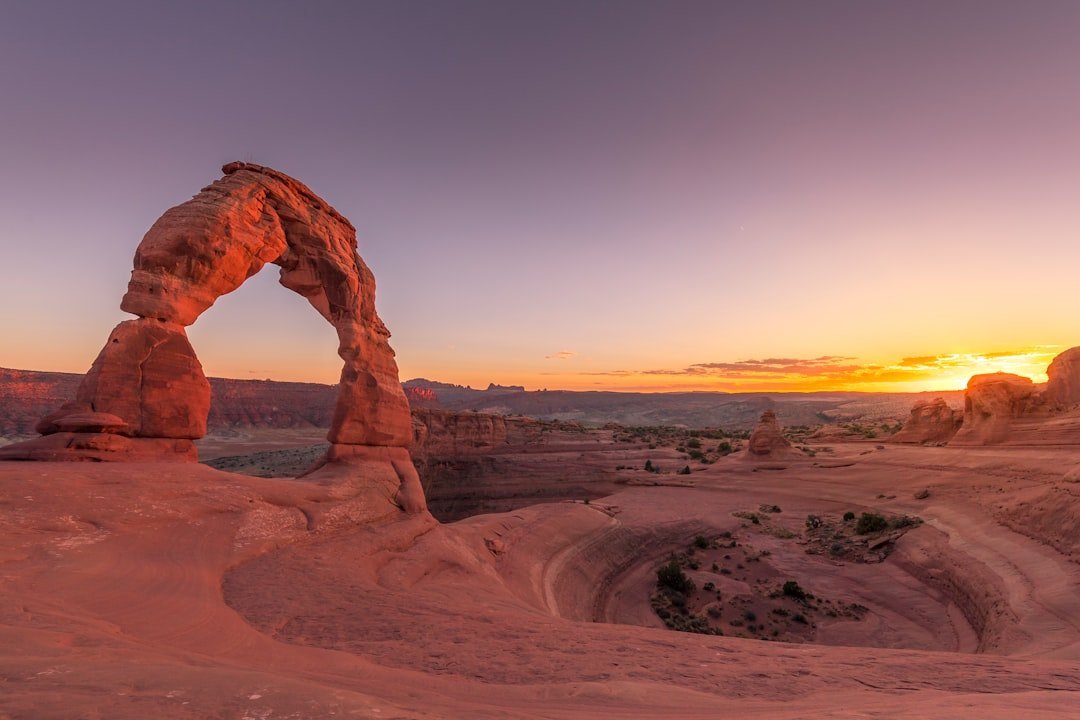 #4 &ndash; Arches: The Timed-Entry System Is Gone and the Damage Is Already Documented (Image Credits: Unsplash)