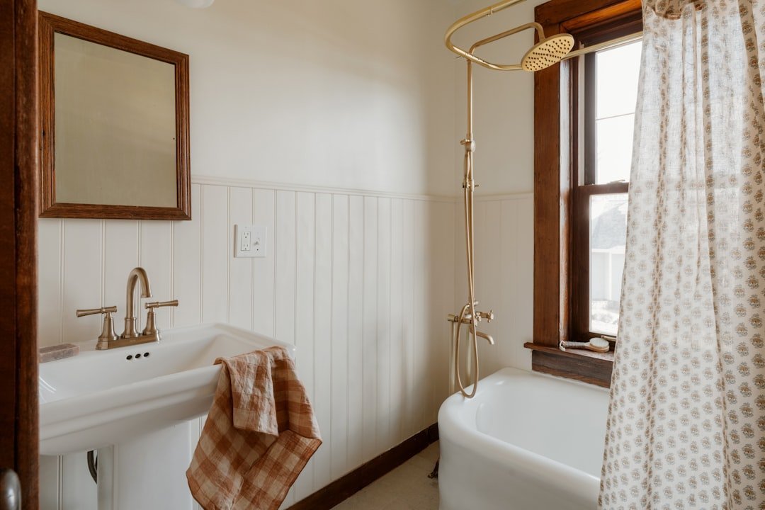 #4 - Themed Beach, Coastal, or Farmhouse Accessories (Image Credits: Unsplash)