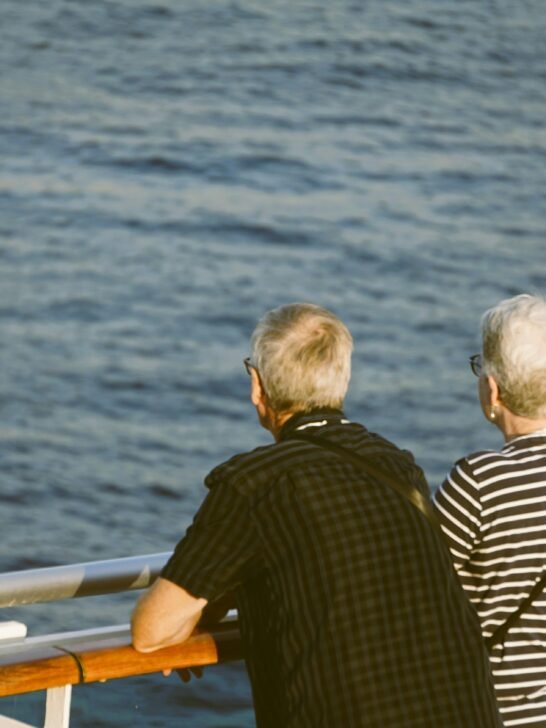 34 Things Cruise Ship Staff Secretly Notice About You the Second You Step Aboard