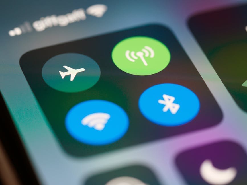 #8 - Your Phone Will Rack Up Roaming Charges the Second You Leave Port (Image Credits: Pexels)