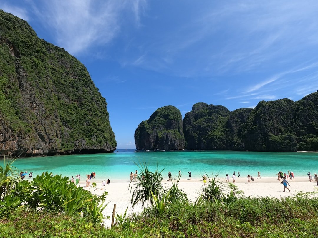 #8 - Maya Bay, Koh Phi Phi, Thailand (Image Credits: Unsplash)