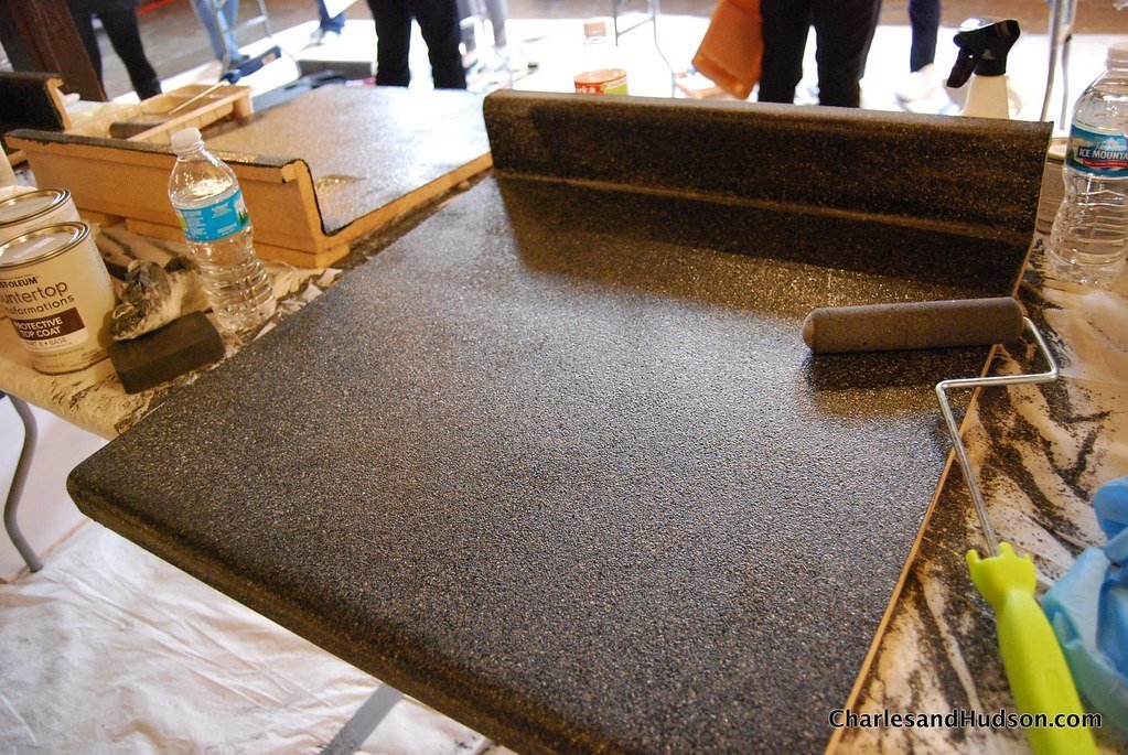 #13 - Laminate (Formica) Countertops (Charles & Hudson, Flickr, CC BY-SA 2.0)