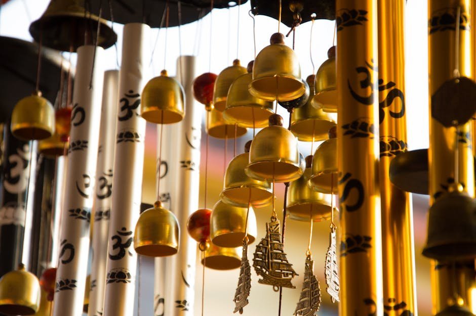 #20 &ndash; Wind Chimes Hung in Clusters Along the Fence (Image Credits: Pexels)