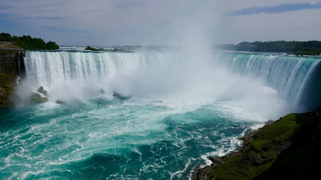 17 Overrated U.S. Attractions Travelers Say They&rsquo;d Never Visit Again