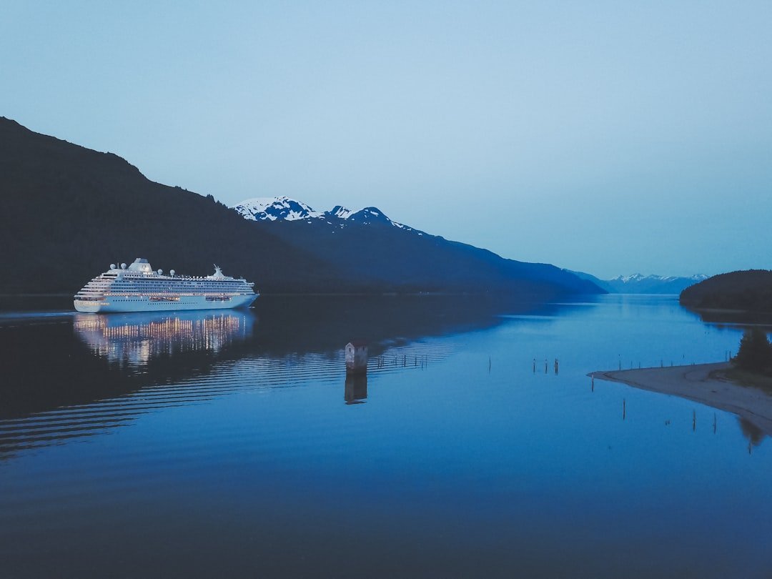 #4 &ndash; An Alaska Cruise: Layered Logistics at Premium Prices (Image Credits: Unsplash)