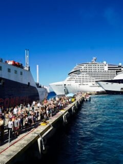 16 Cruise Habits Staff Secretly Judge the Moment You Board