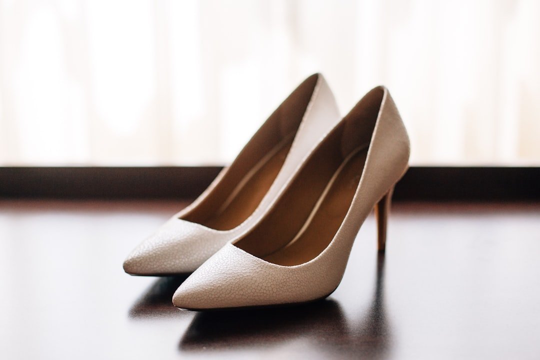 #9 - Boarding in Flip-Flops or Heels (Image Credits: Unsplash)
