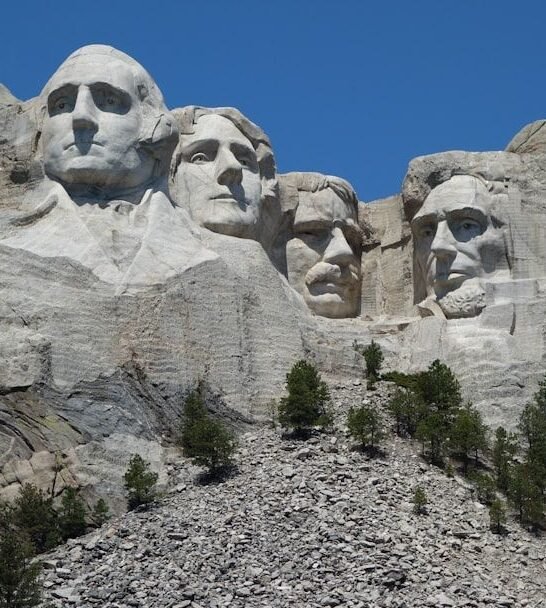 17 Tourist Destinations Americans Say Were a Complete Waste of Money